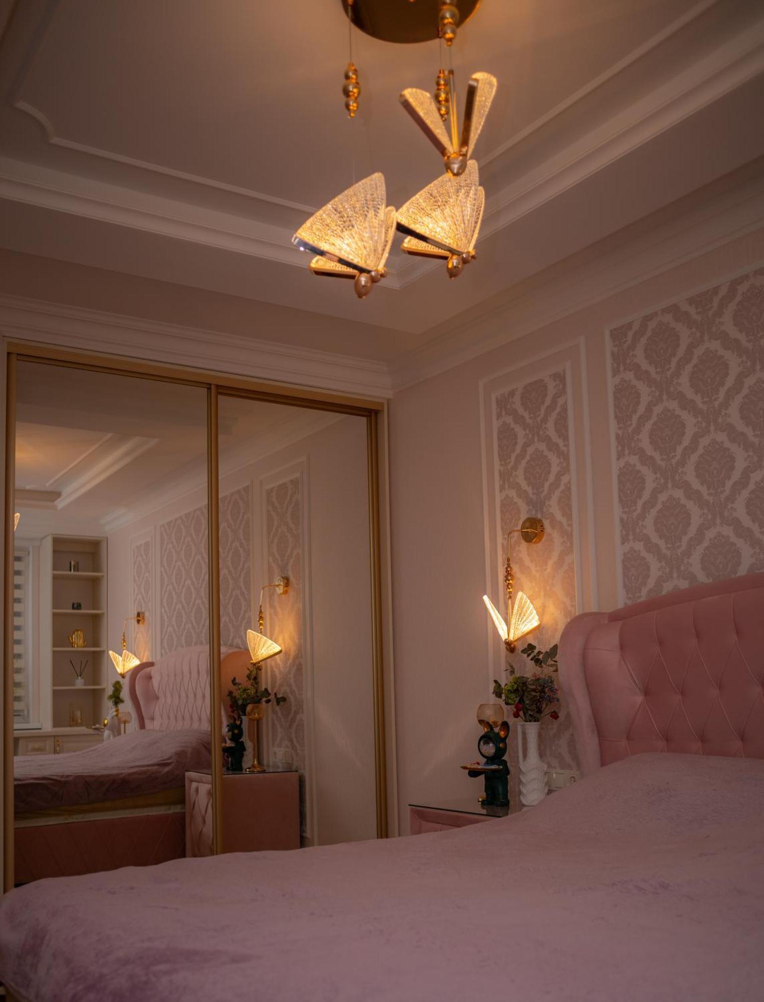 Center Candle Apartment Kišiněv Exteriér fotografie